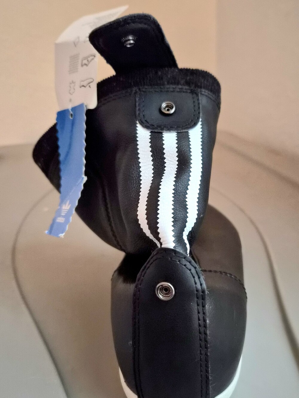 Women shoes Boots NWT Adidas 10.5 Black Super Leather sleek G51385 - Picture 7 of 7